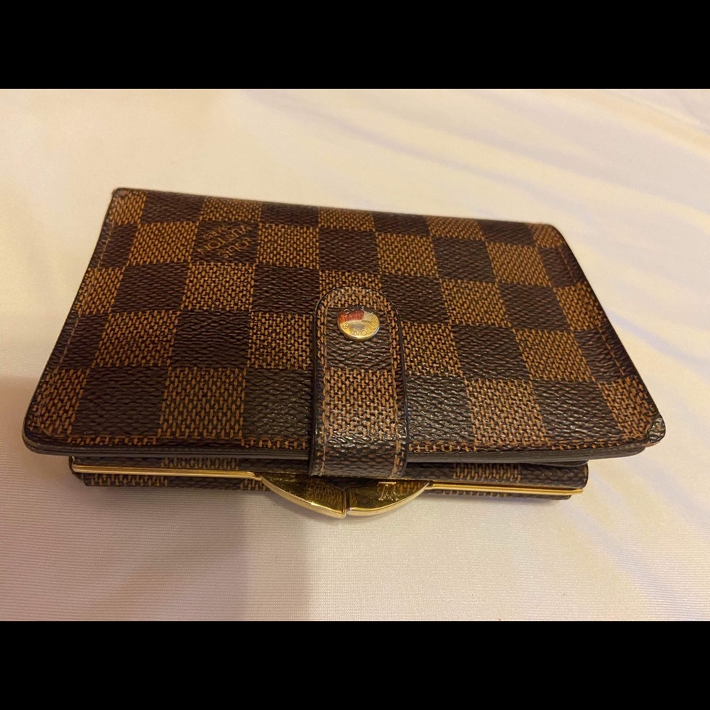 SOLD SOLD SOLD!!!!Louis Vuitton Wallet